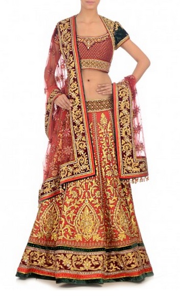 Tarun Tahiliana Lehenga