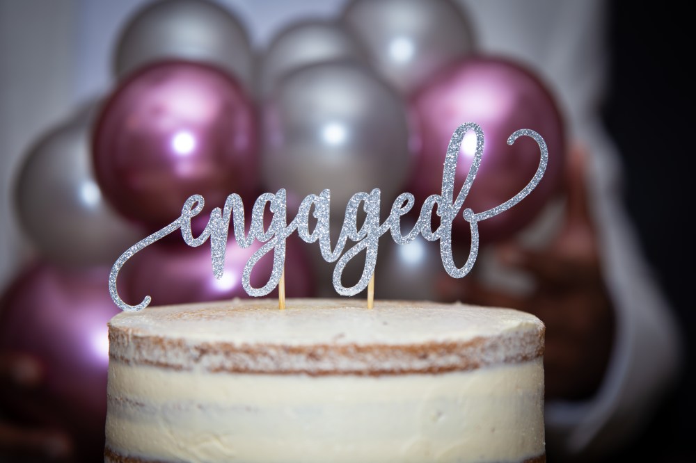 London Ki Ladki Indian Engagement Party | Created by Aurelija Balloonista | Engagement Cake Ideas